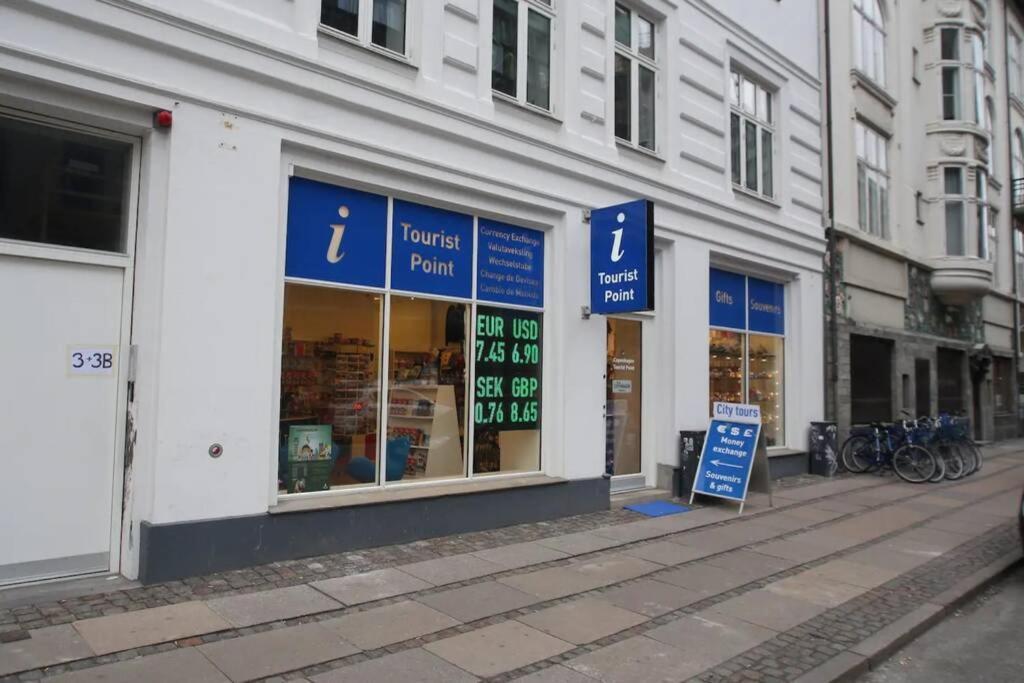 Exquisite Apartment, Most Convenient Location, Apt 5. Copenaghen Esterno foto