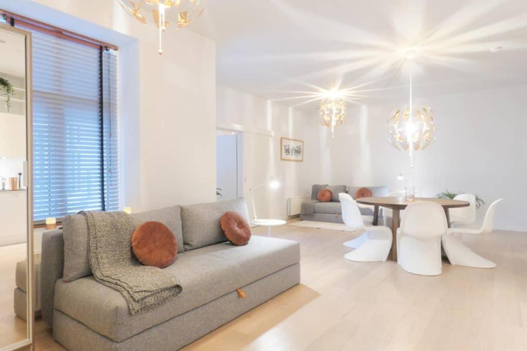 Exquisite Apartment, Most Convenient Location, Apt 5. Copenaghen Esterno foto